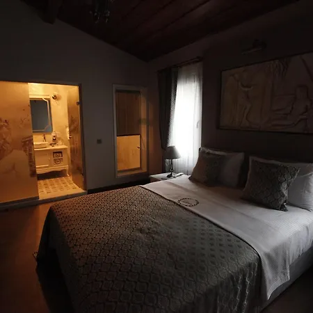 Livia Ephesus (adults Only) 3*