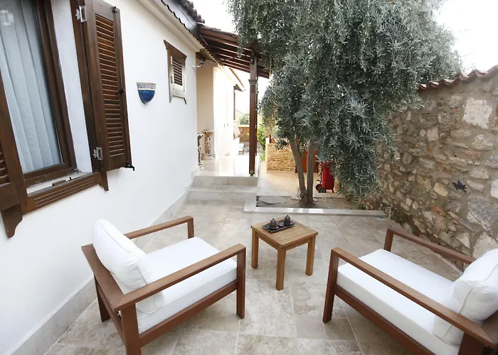 Livia Ephesus (adults Only) 3*